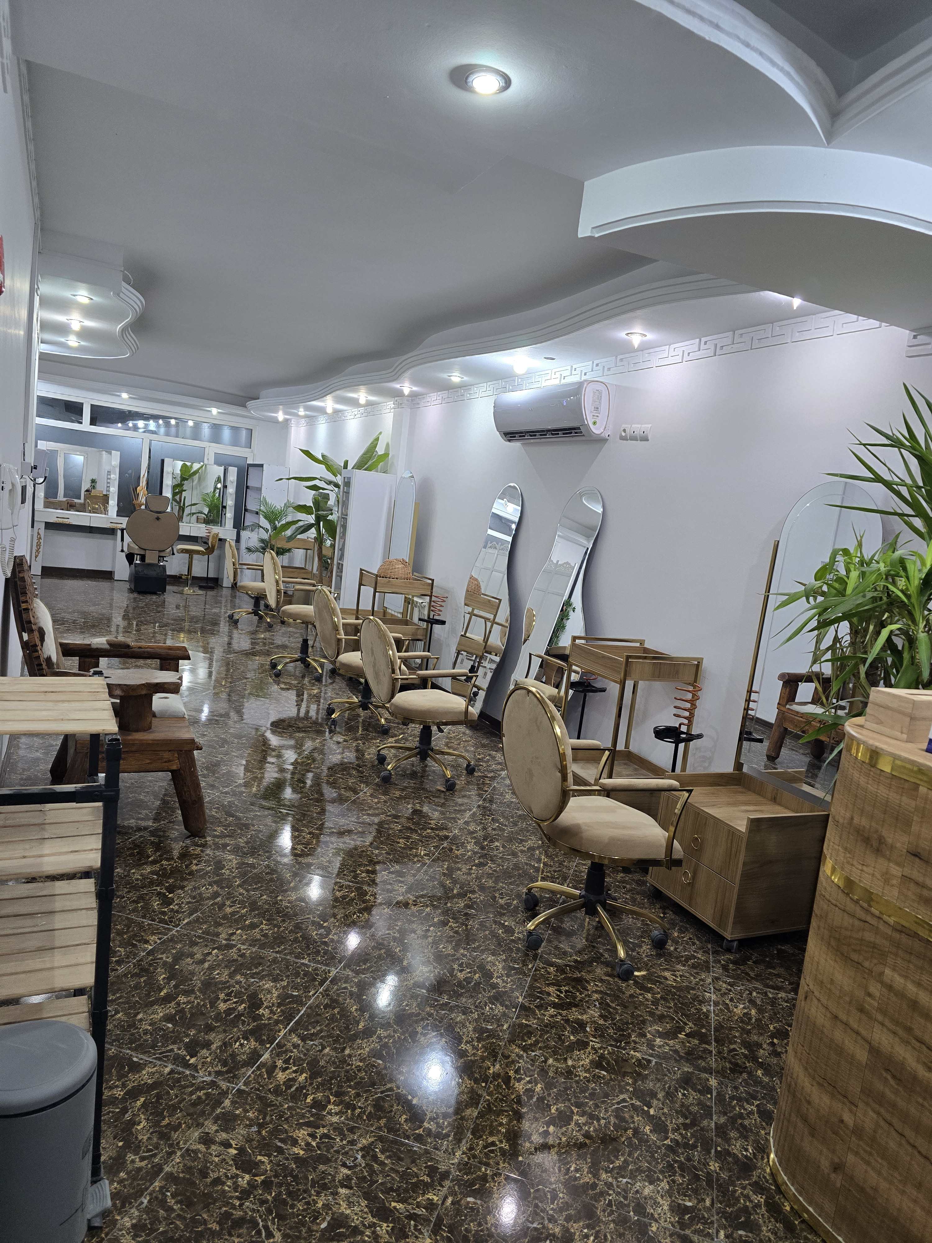واگذاری سالن زیبایی