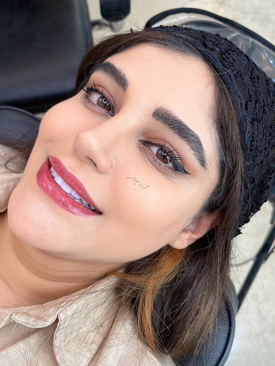 مدل میکروبلیدینگ کرکی مویی و تینت لب روسی