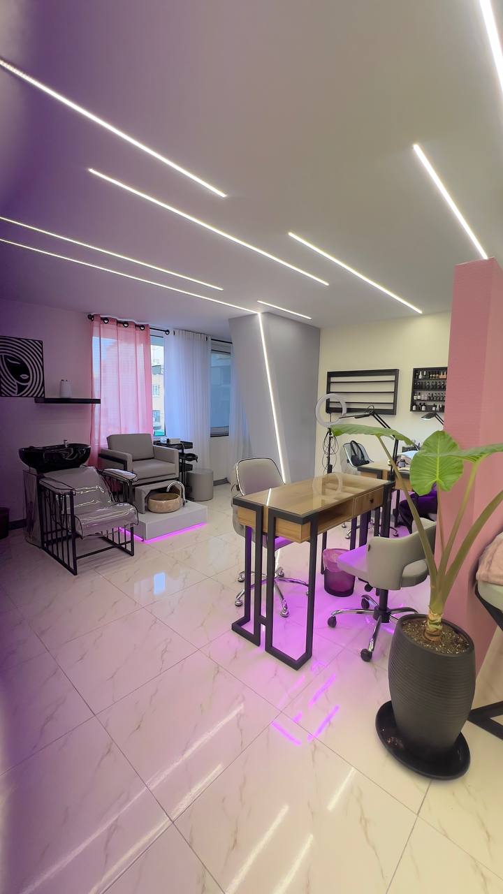 💅🏻اجاره میز ناخن💅