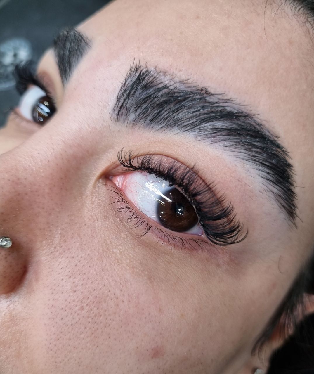 مدل برای اکشتنشن مژه