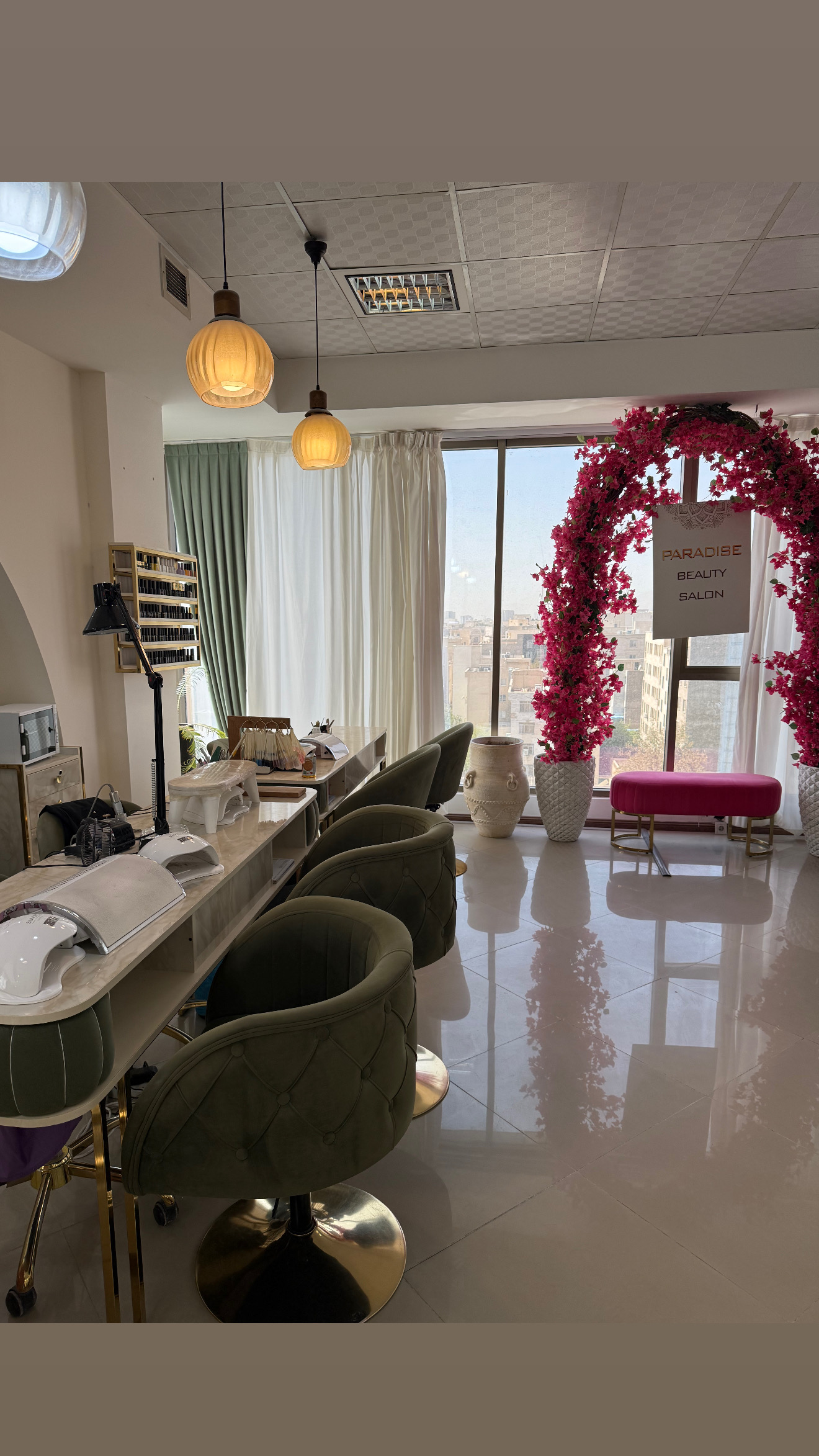 اجاره میز ناخن 