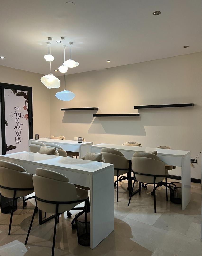 استخدام فوری در سالن زیبایی لوکس در قیطریه 