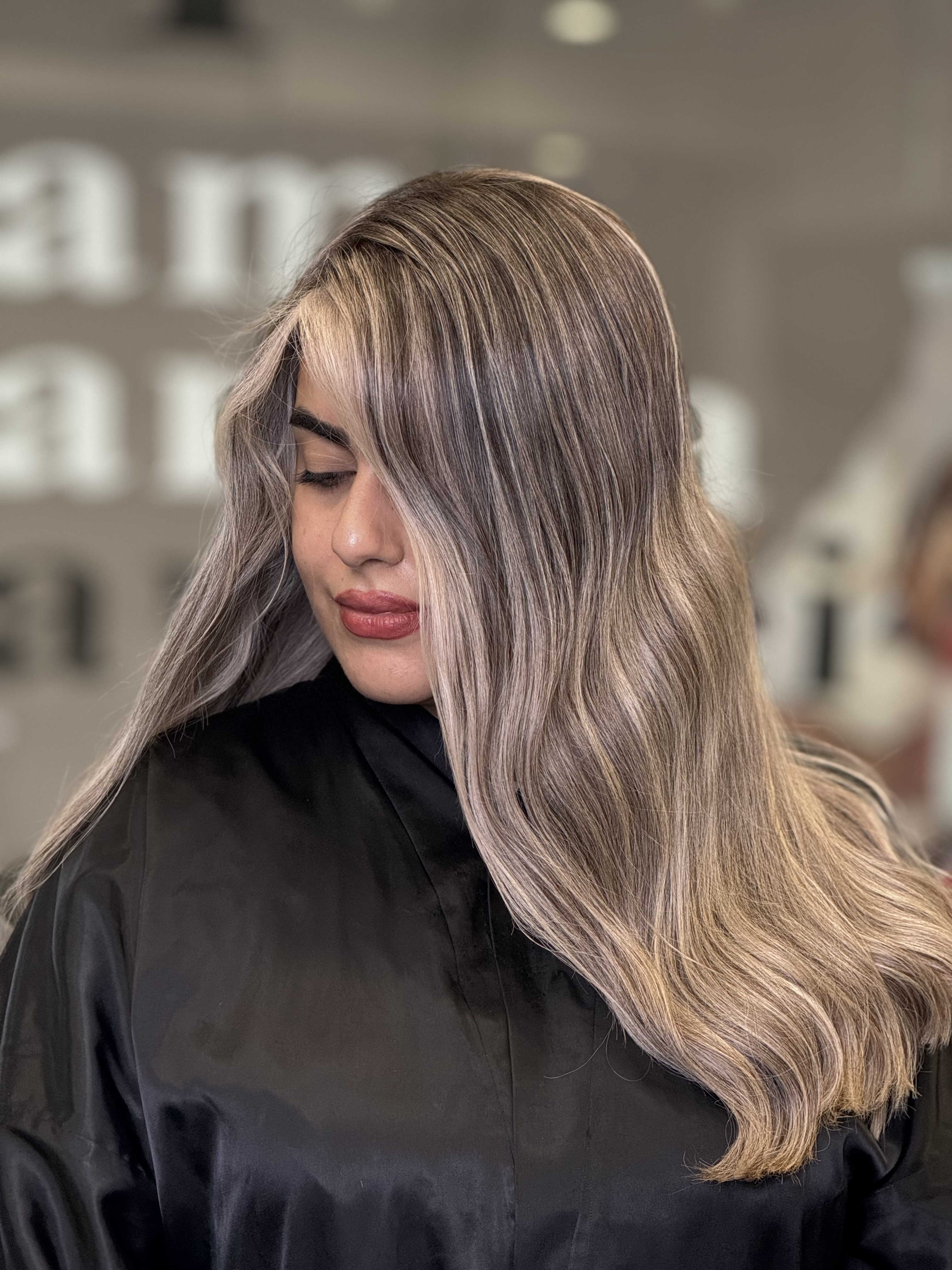 تخفیف ویژه در رنگ و لایت 