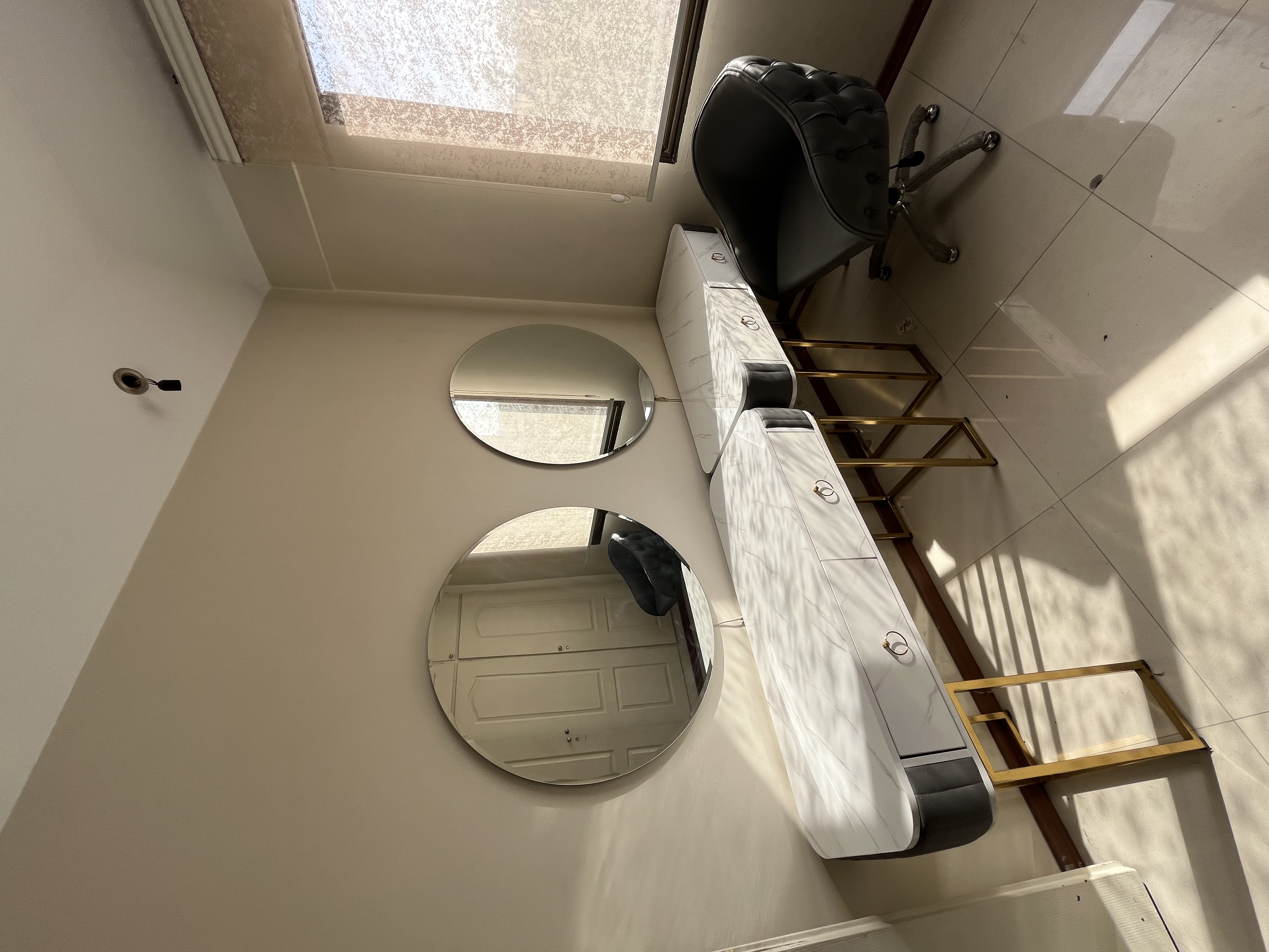 فروش وسایل سالن زیبایی