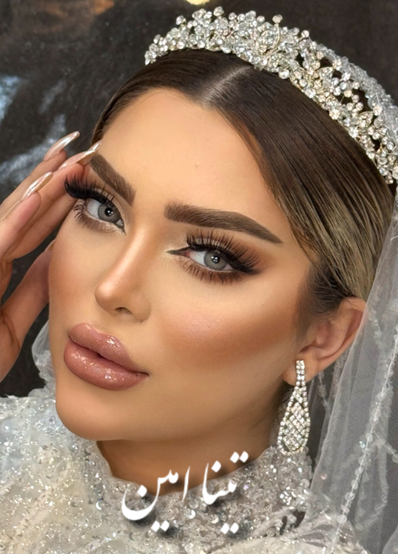 میکاپ ارتیست حرفه ای